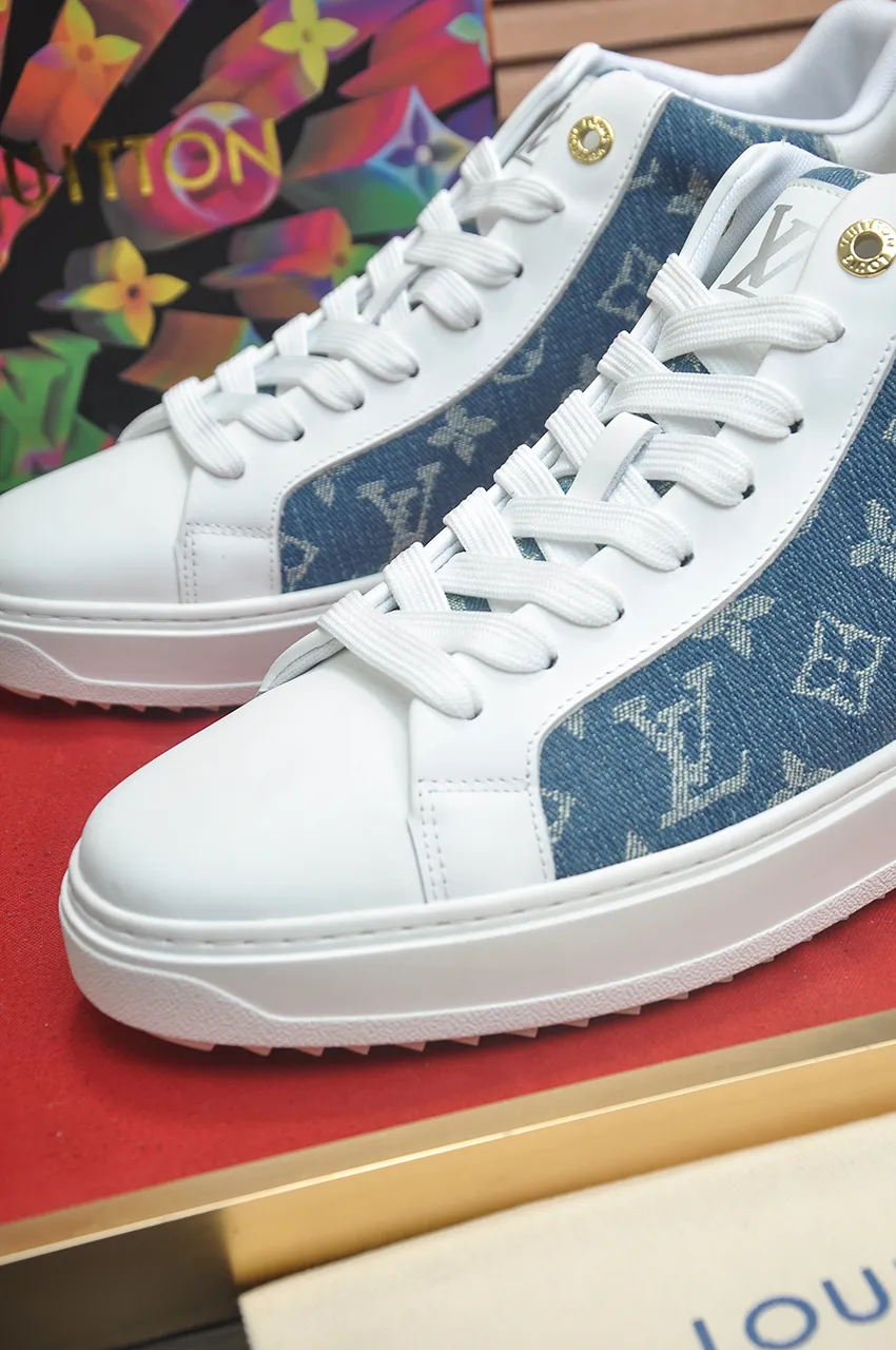 Men's shoes 💰600💶[LOUIS VUITTON] Original order price (mesh lining) new model 🍀LV Louis Vuitton * - top version of LV classic trendy shoes! Made of imported original cowhide, water-dyed cowhide lining, and original wear-resistant rubber outsole! High quality products! Code number 38-45 (45 is custom-made and cannot be returned or exchanged)
